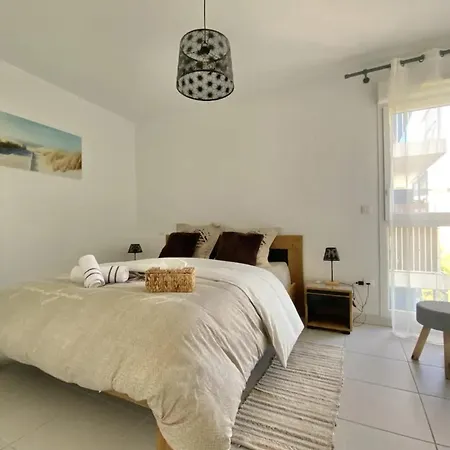 Apartment Bright With Balcony *